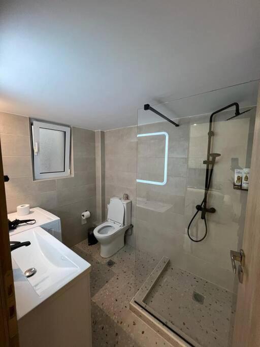 Cozy New Apartment Nearby Metro Ateny Zewnętrze zdjęcie